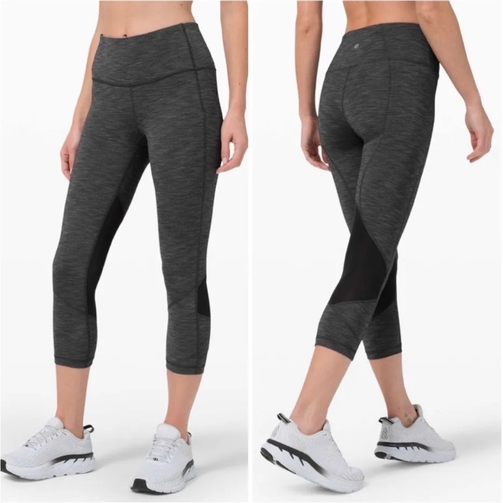 Lululemon pace rival high-rise cropped legging. Size 8